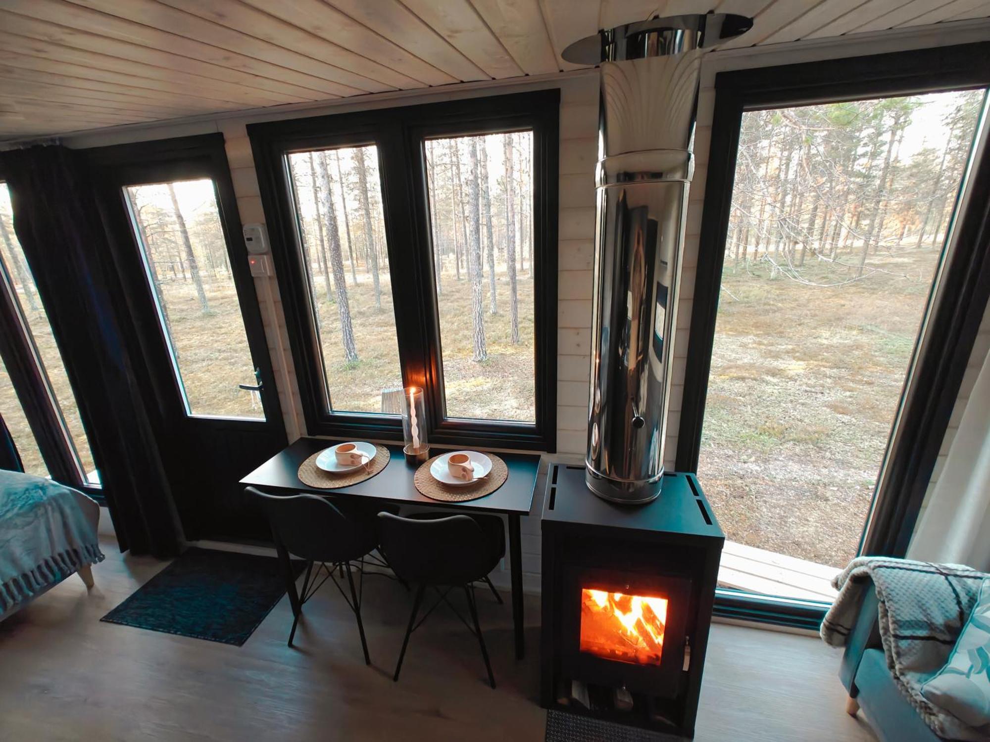 Lapland Riverside, Landscape Cabin, Kuukkeli 6, Yllaes, Tiny Home With Sauna, Fireplace, Terrace, Bbq, Wifi, Ski, Fishing, Pets Ok Äkäslompolo Εξωτερικό φωτογραφία